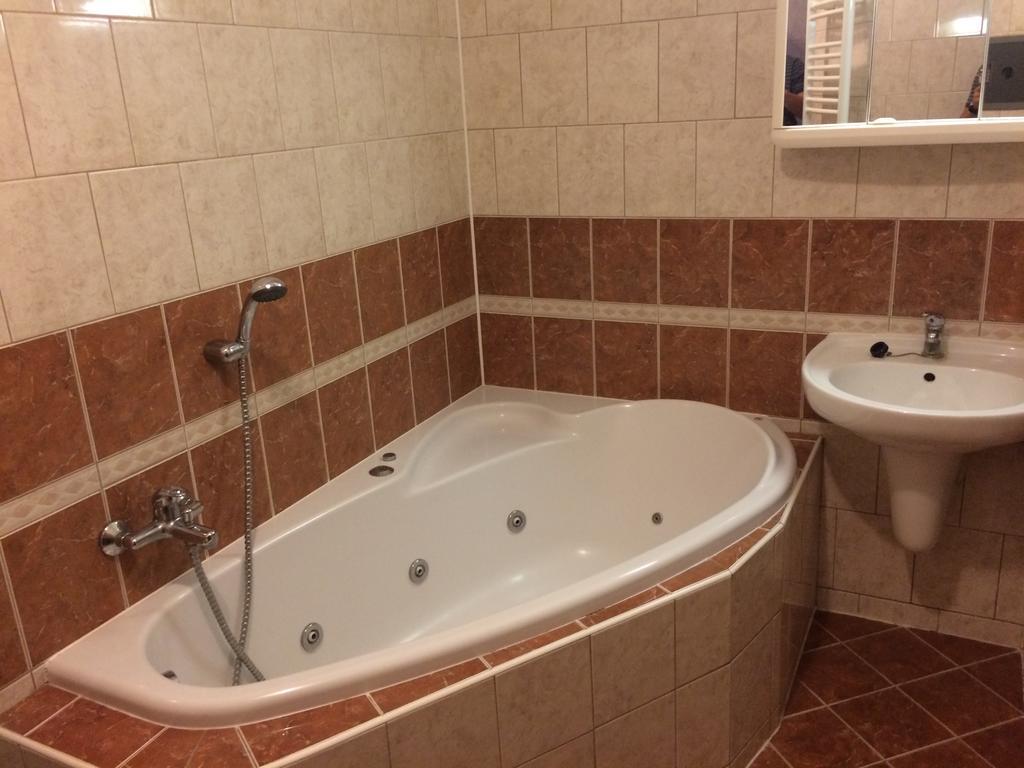 Hotel Filippi Ždírec nad Doubravkou Extérieur photo